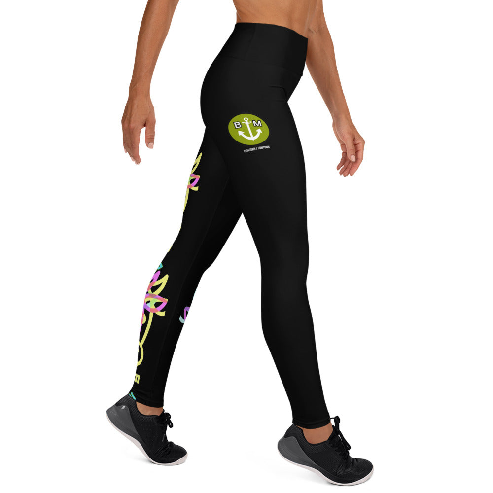 BRIXHAM BM Cowtown Yoga Leggings right leg