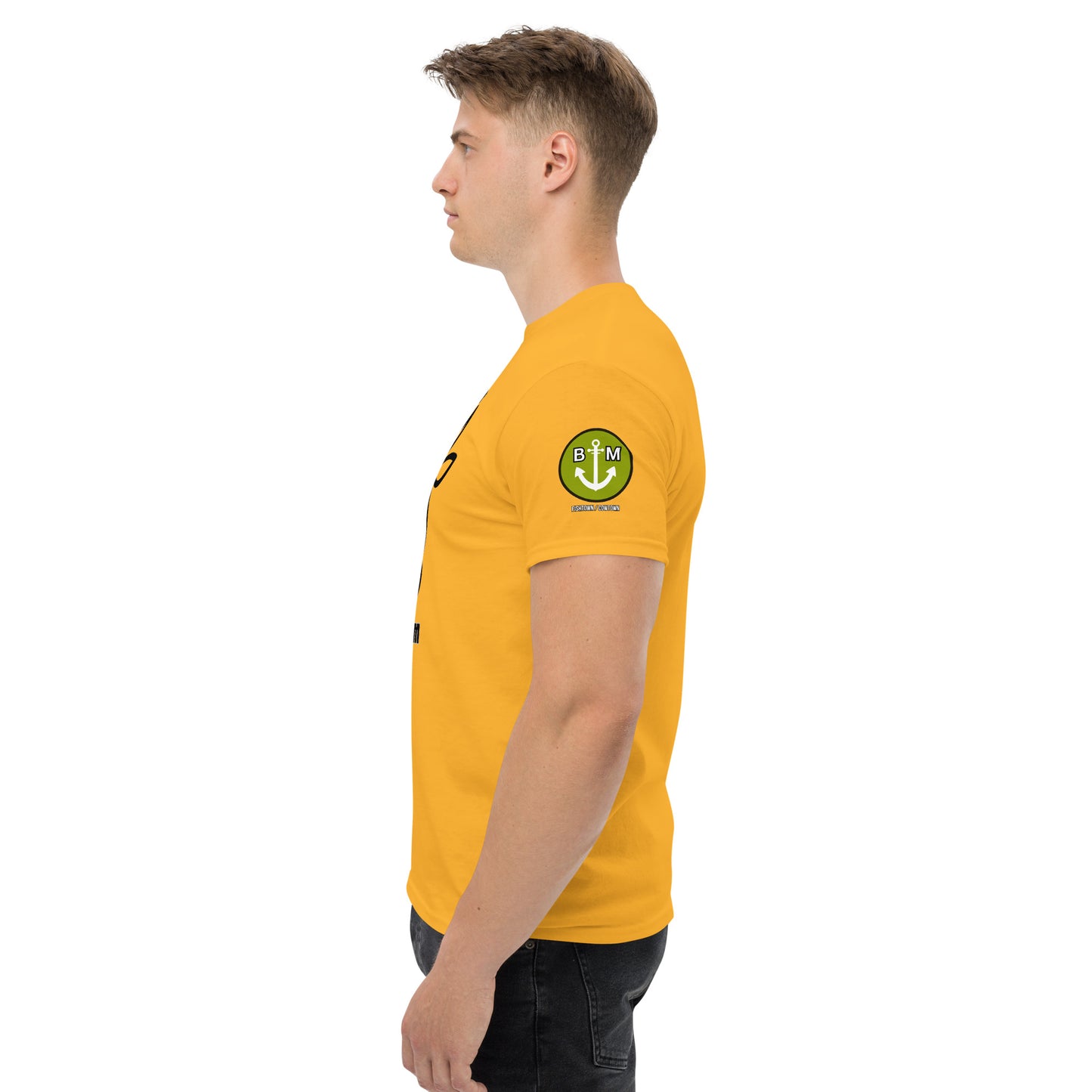 BRIXHAM BM Cowtown Men's classic tee left with logo gold