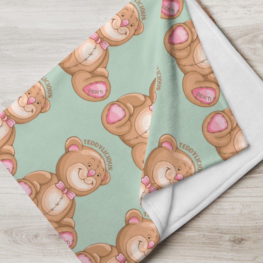 Teddylicious "Berti" Throw Blanket